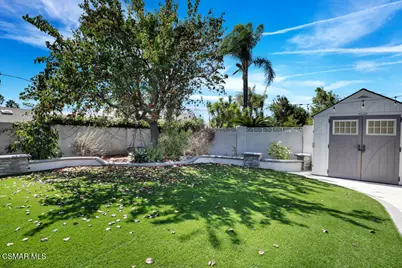 324 Venus Street, Thousand Oaks, CA 91360 - Photo 33