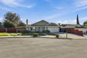 2642 Gates Pl, Simi Valley, CA 93065 - Photo 31