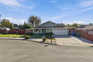 2642 Gates Pl, Simi Valley, CA 93065 - Photo 1