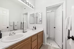 590 Camino Del Sol, Thousand Oaks, CA 91320 - Photo 29