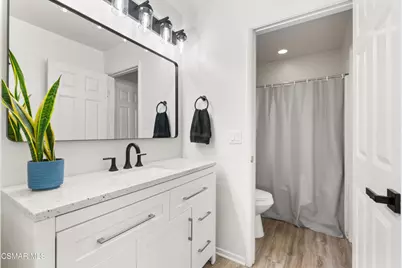 957 Entrada Drive, Oxnard, CA 93030 - Photo 17