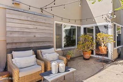 1970 Shady Brook Drive, Thousand Oaks, CA 91362 - Photo 29