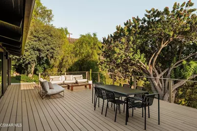 22910 Portage Circle Drive, Topanga, CA 90290 - Photo 19
