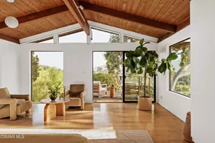 22910 Portage Cir Dr, Topanga, CA 90290 - Photo 11