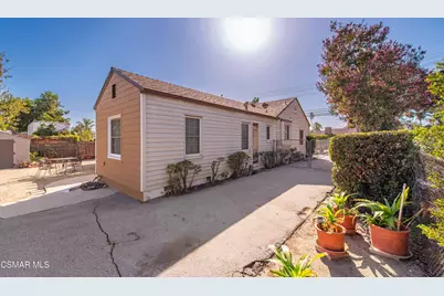 9520 Lemona Avenue, North Hills, CA 91343 - Photo 39
