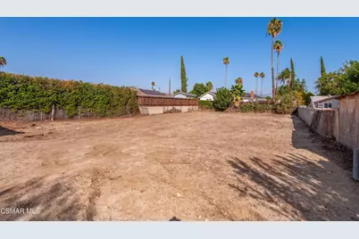 9520 Lemona Avenue, North Hills, CA 91343 - Photo 35