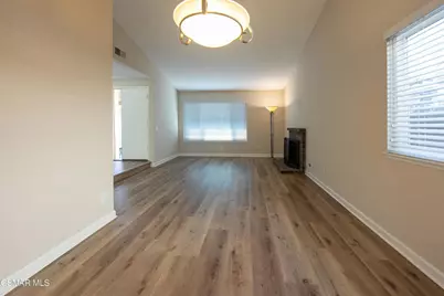 13131 Honeybee Street, Moorpark, CA 93021 - Photo 25