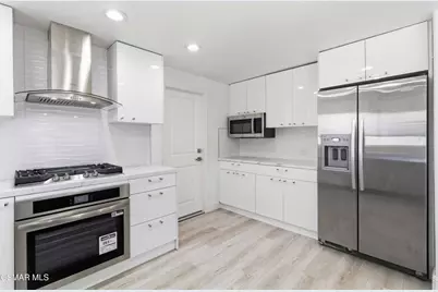 2046 Denny Street, Simi Valley, CA 93065 - Photo 3