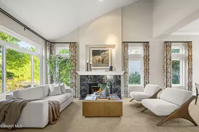 1390 Oakridge Court, Thousand Oaks, CA 91362 - Photo 11