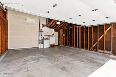 274 Mariposa Drive, Newbury Park, CA 91320 - Photo 35