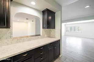 10129 Sarah St, Toluca Lake, CA 91602 - Photo 27