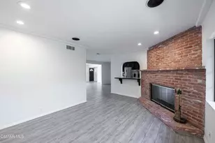 10129 Sarah St, Toluca Lake, CA 91602 - Photo 19