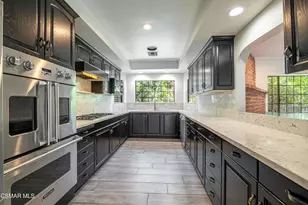 10129 Sarah St, Toluca Lake, CA 91602 - Photo 23