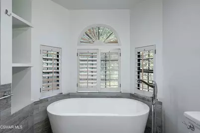 10129 Sarah Street, Toluca Lake, CA 91602 - Photo 37