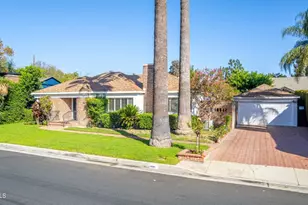 10129 Sarah St, Toluca Lake, CA 91602 - Photo 5