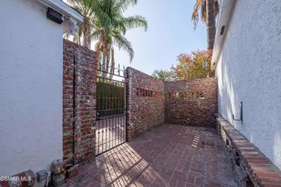 10129 Sarah Street, Toluca Lake, CA 91602 - Photo 55
