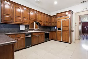 5064 Gaviota Ave, Encino, CA 91436 - Photo 7