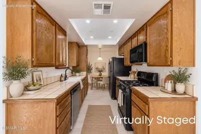 9960 Owensmouth Avenue #7, Chatsworth, CA 91311 - Photo 13