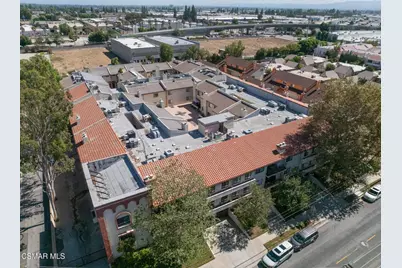 9960 Owensmouth Avenue #7, Chatsworth, CA 91311 - Photo 29