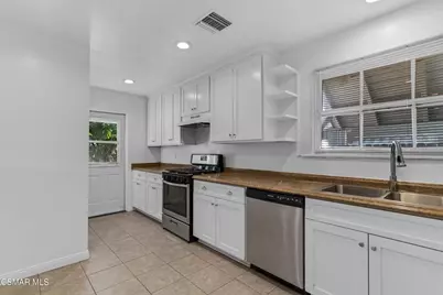 16856 Rinaldi Street, Granada Hills, CA 91344 - Photo 3