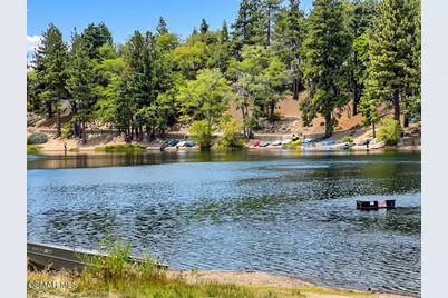 33499 Falling Leaf Drive, Green Valley Lake, CA 92341 - Photo 15