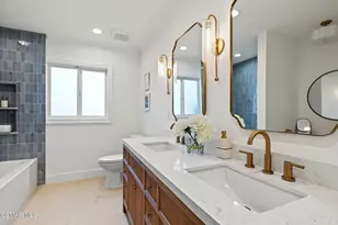 5215 Del Moreno Dr, Woodland Hills, CA 91364 - Photo 51