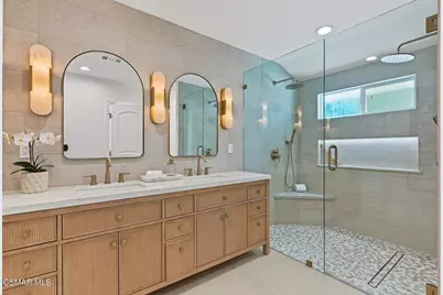 5215 Del Moreno Drive, Woodland Hills, CA 91364 - Photo 31