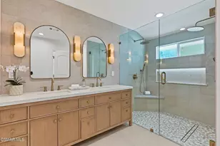 5215 Del Moreno Dr, Woodland Hills, CA 91364 - Photo 31