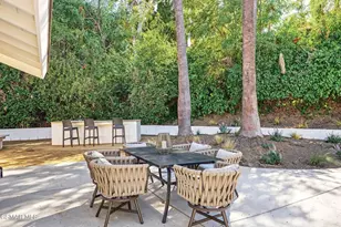 5215 Del Moreno Dr, Woodland Hills, CA 91364 - Photo 75