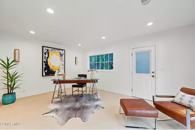 5215 Del Moreno Drive, Woodland Hills, CA 91364 - Photo 37