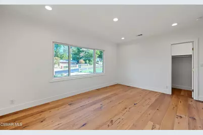 5215 Del Moreno Drive, Woodland Hills, CA 91364 - Photo 57