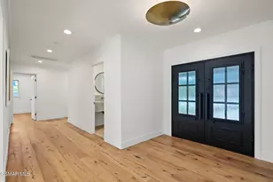 5215 Del Moreno Dr, Woodland Hills, CA 91364 - Photo 9