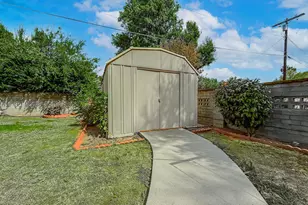 7654 Wish Ave, Lake Balboa, CA 91406 - Photo 39