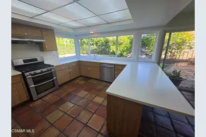 4511 Henley Court, Westlake Village, CA 91361 - Photo 9
