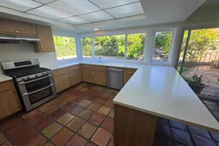 4511 Henley Ct, Westlake Village, CA 91361 - Photo 9