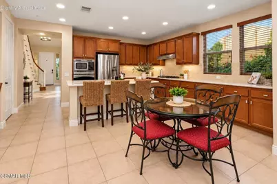13885 Swift Run Street, Moorpark, CA 93021 - Photo 9