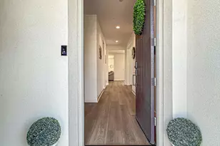 5010 Trevor Dr, Camarillo, CA 93012 - Photo 7