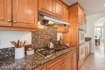 658 Longbranch Road, Simi Valley, CA 93065 - Photo 15