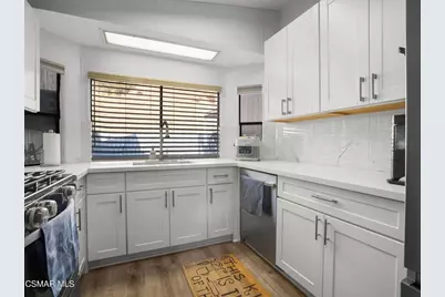 31938 Cinnabar Lane, Castaic, CA 91384 - Photo 17