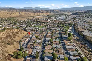 31938 Cinnabar Ln, Castaic, CA 91384 - Photo 35