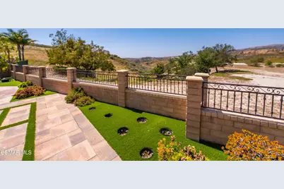 3490 Trego Court, Simi Valley, CA 93065 - Photo 43