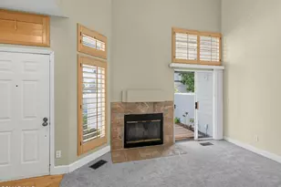 1086 Stravinsky Ln, Ventura, CA 93003 - Photo 9