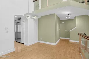 1086 Stravinsky Ln, Ventura, CA 93003 - Photo 17