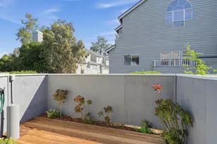 1086 Stravinsky Ln, Ventura, CA 93003 - Photo 11