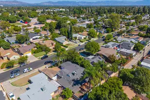 20342 Hartland St, Canoga Park, CA 91306 - Photo 39
