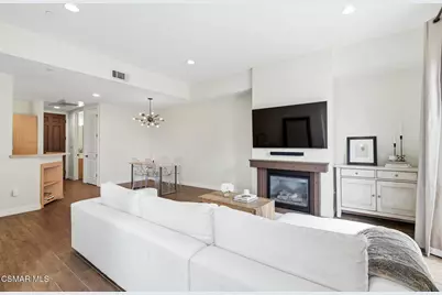 4541 Colfax Avenue #101, Studio City, CA 91602 - Photo 11