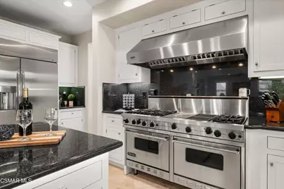 5207 Via Capote, Newbury Park, CA 91320 - Photo 17