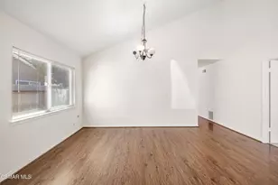 1702 Burning Tree Dr, Thousand Oaks, CA 91362 - Photo 7
