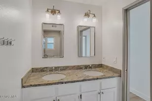 7631 Wiscasset Dr, Canoga Park, CA 91304 - Photo 43