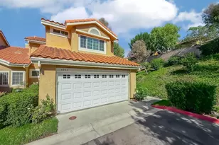 4945 Santo Dr, Oak Park, CA 91377 - Photo 3